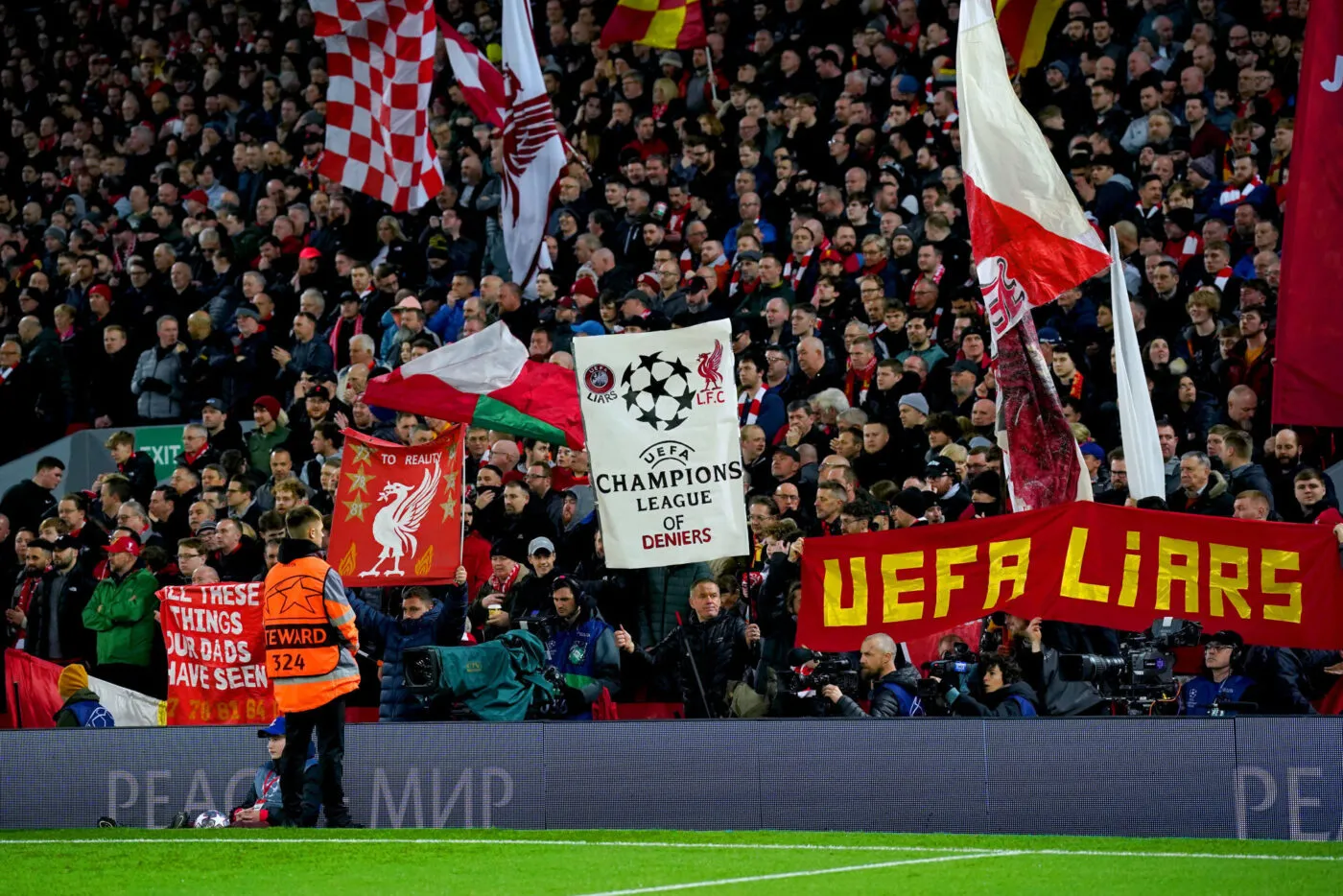 Stade De France Pr S De Plaintes D Pos Es Par Les Supporters De