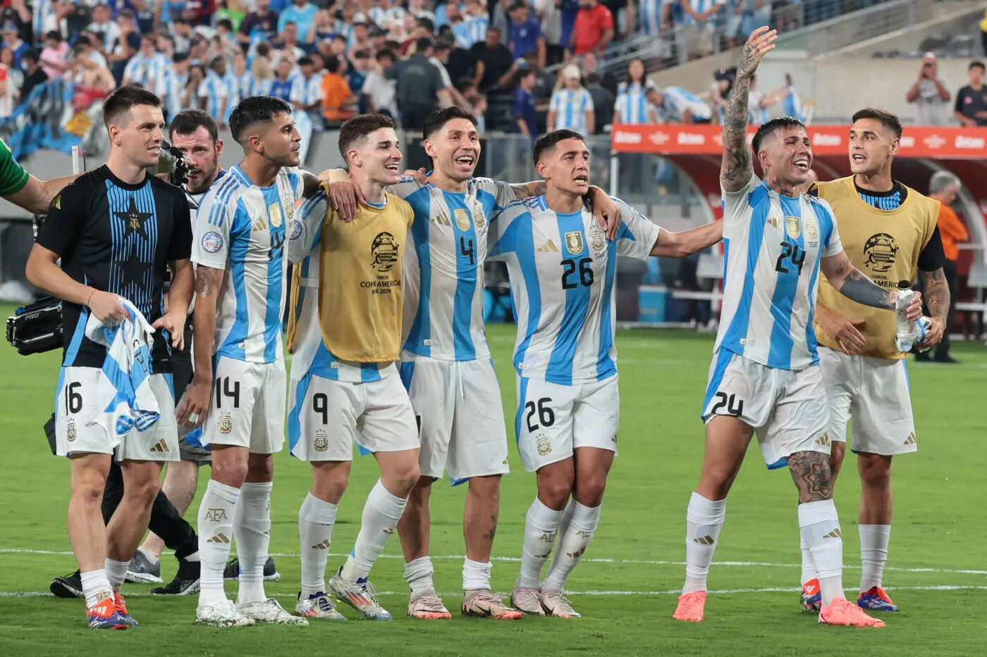 Des joueurs argentins reprennent un chant raciste visant les Bleus