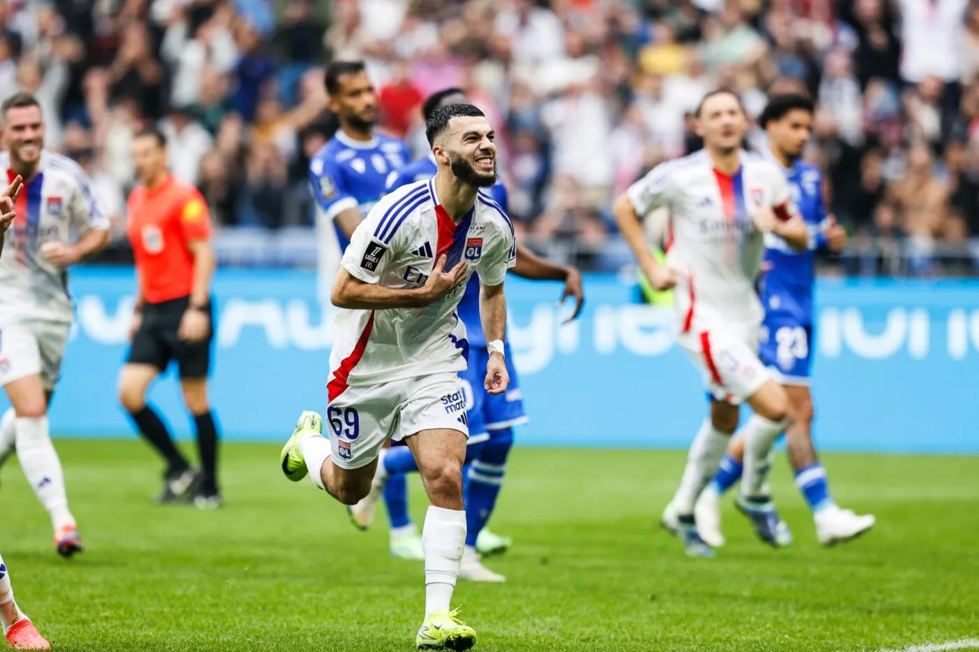 Lyon-Auxerre : gros imbroglio sur un penalty sifflé en faveur de l’OL