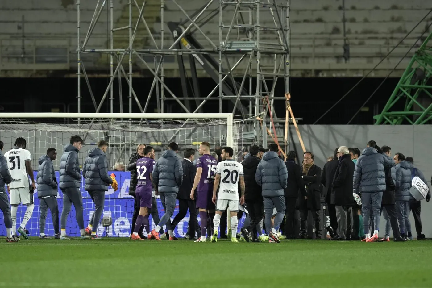 Edoardo Bove s’écroule en plein match, la Fiorentina donne des nouvelles rassurantes