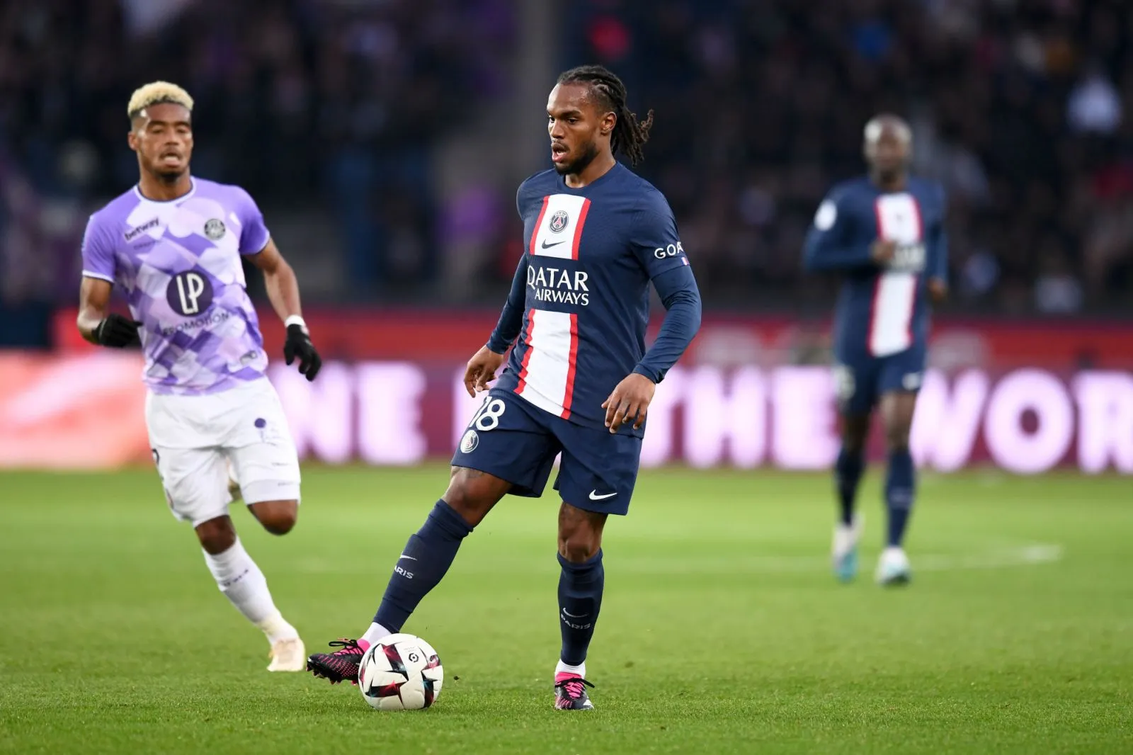 Blessé, Renato Sanches sort en pleurs face à Toulouse