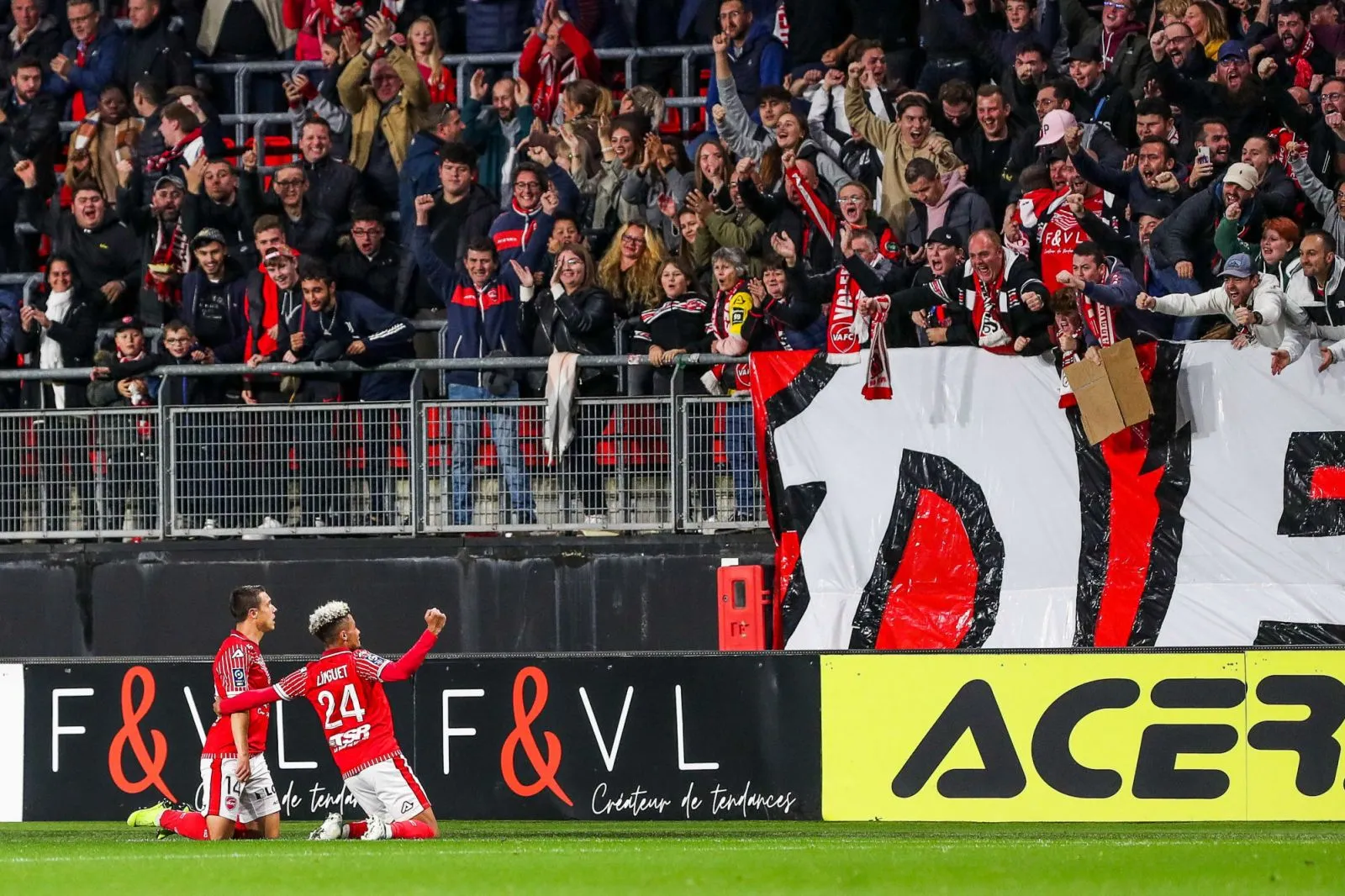Pronostic Annecy Valenciennes : Analyse, cotes et prono du match de Ligue 2