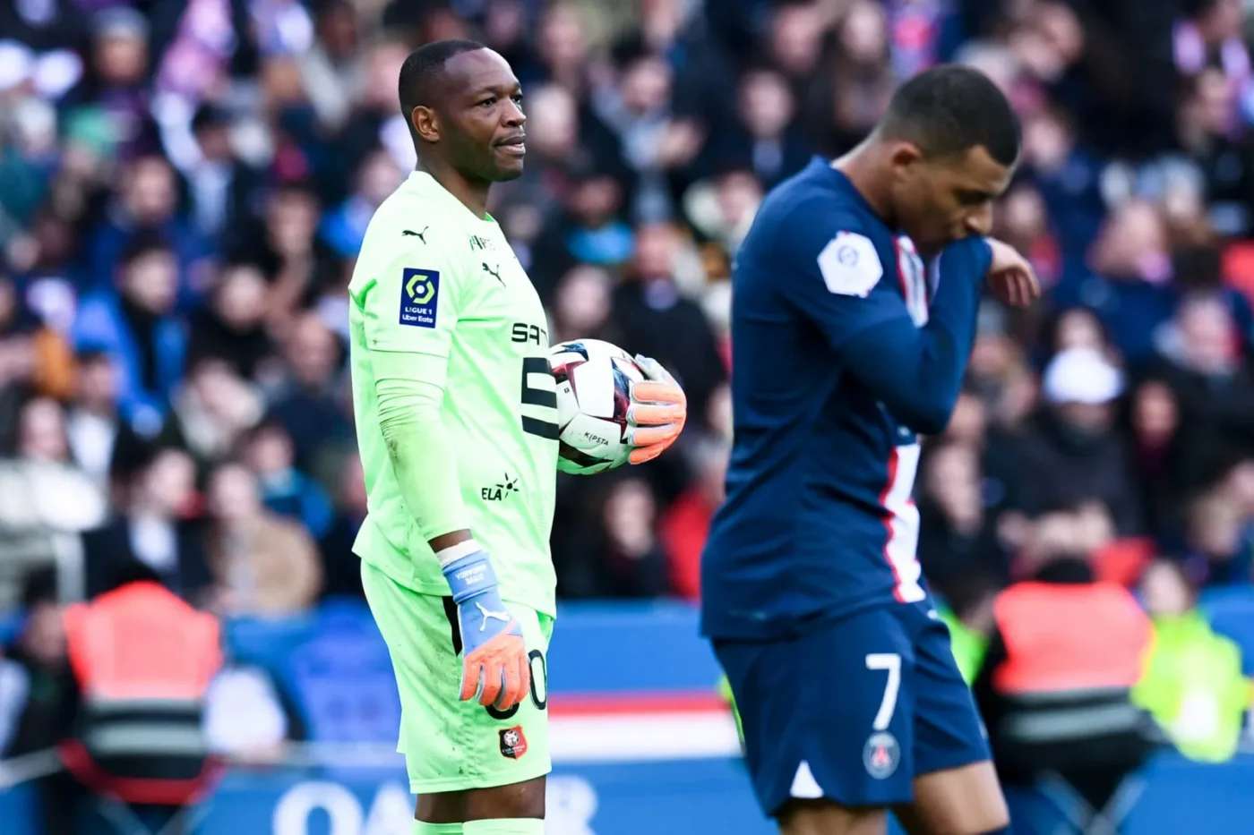 Mandanda, la classe internationale