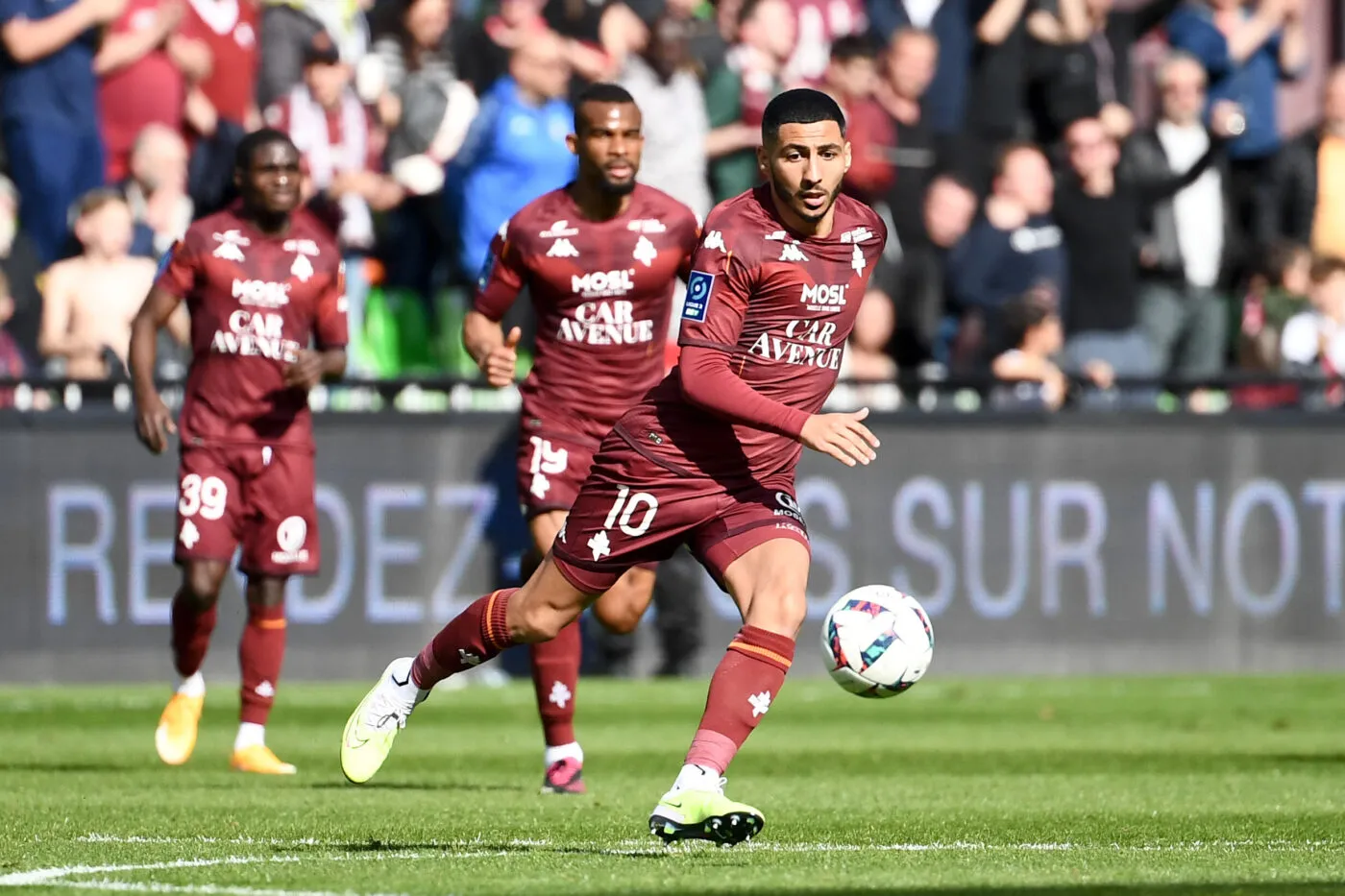 Youssef Maziz : « Les n°10 d&rsquo;aujourd&rsquo;hui ne sont plus vraiment des n°10 »