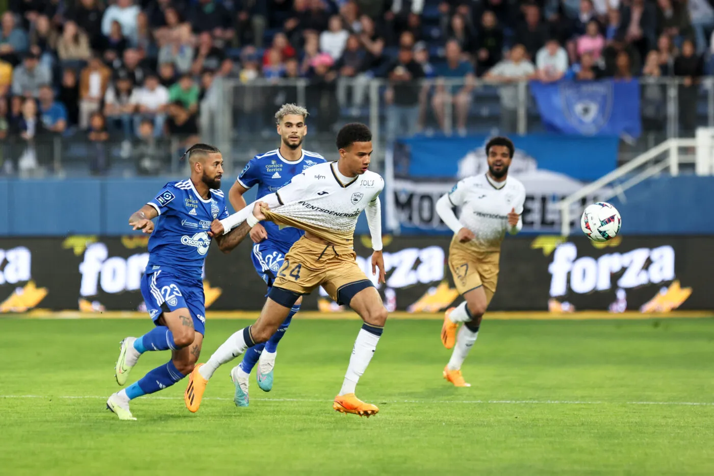 Revivez le multiplex de la 37ème journée de Ligue 2 