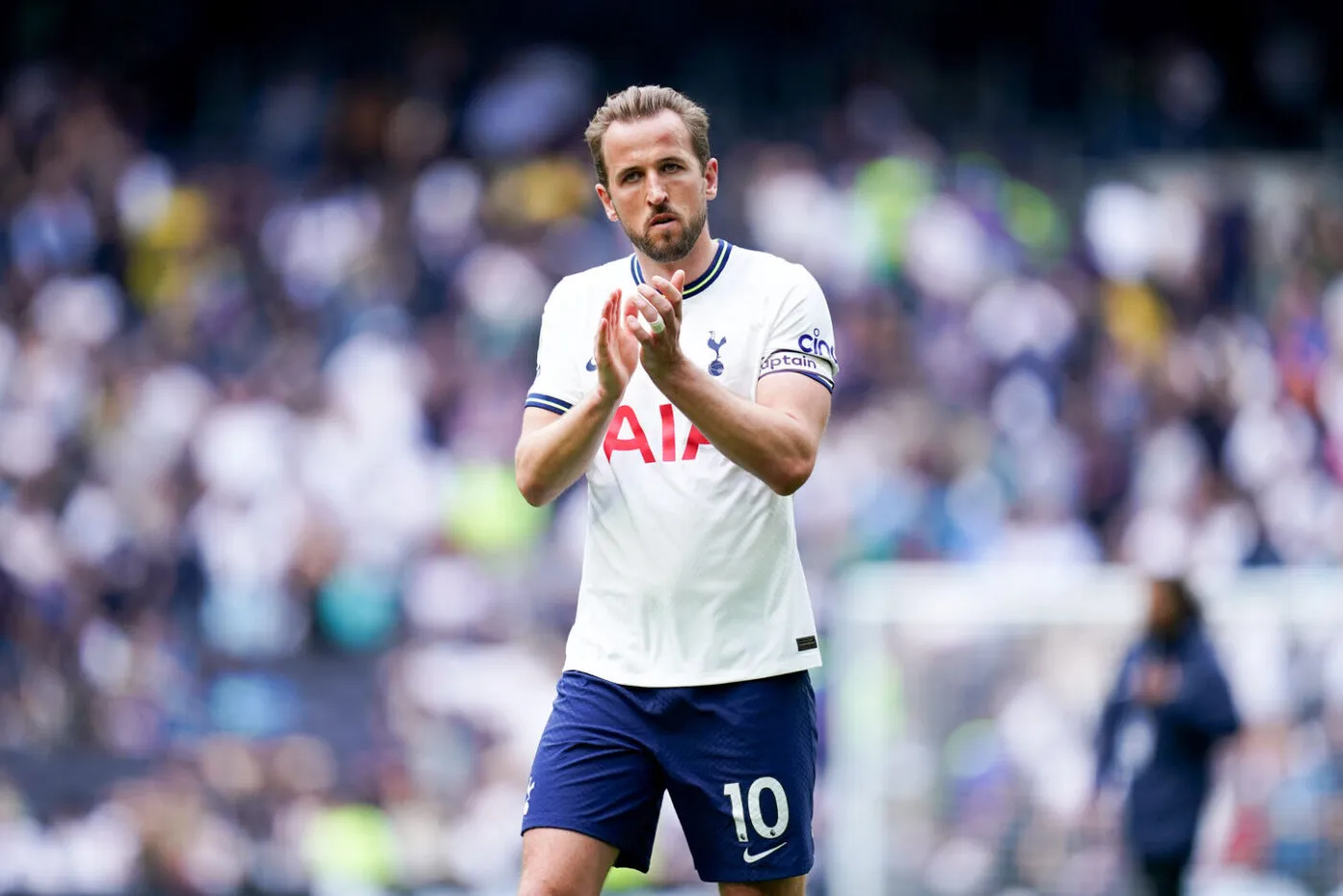 Le Bayern Munich fait le forcing pour Harry Kane