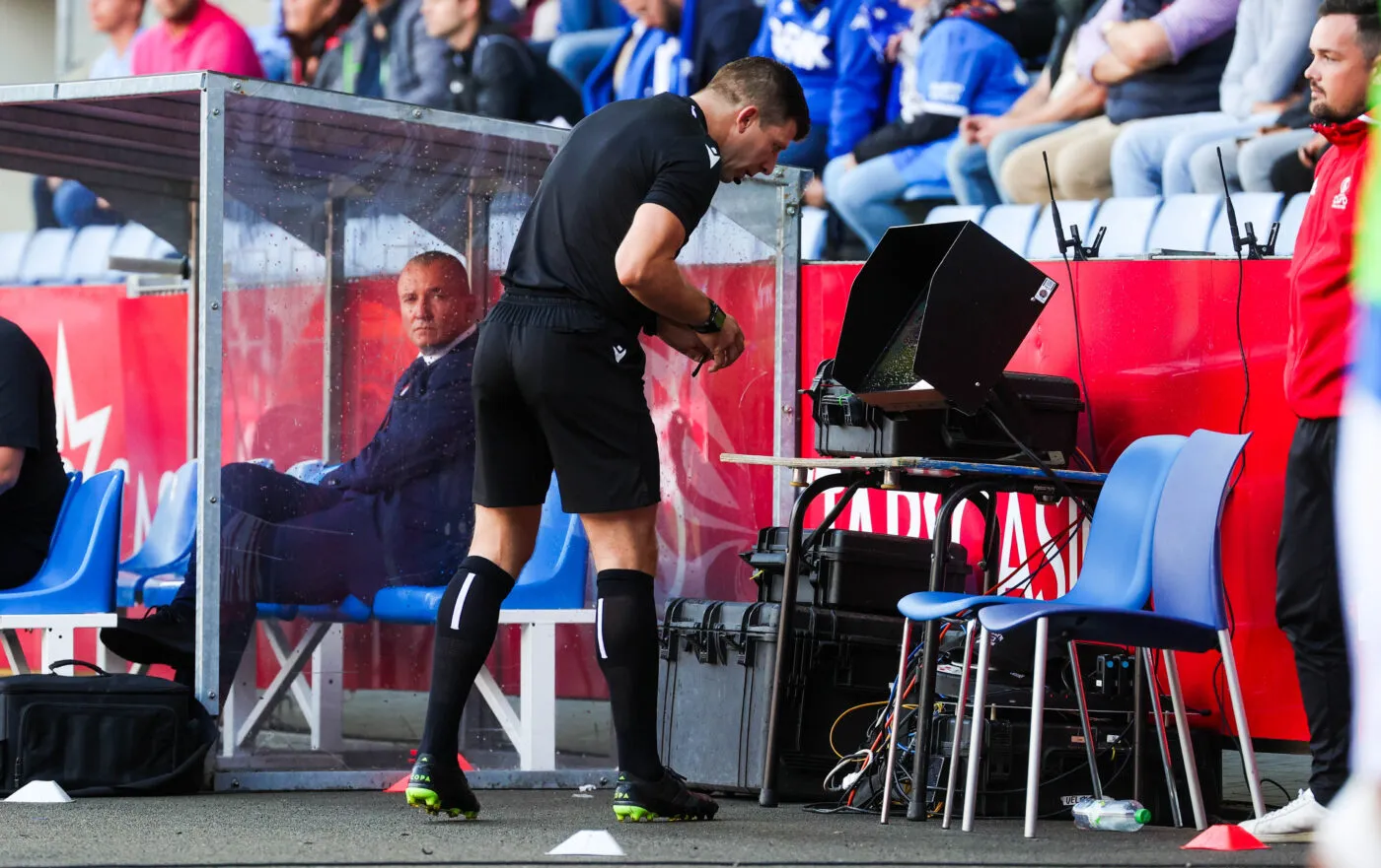 La Ligue 1 et la Ligue 2 se dirigent vers un temps additionnel interminable