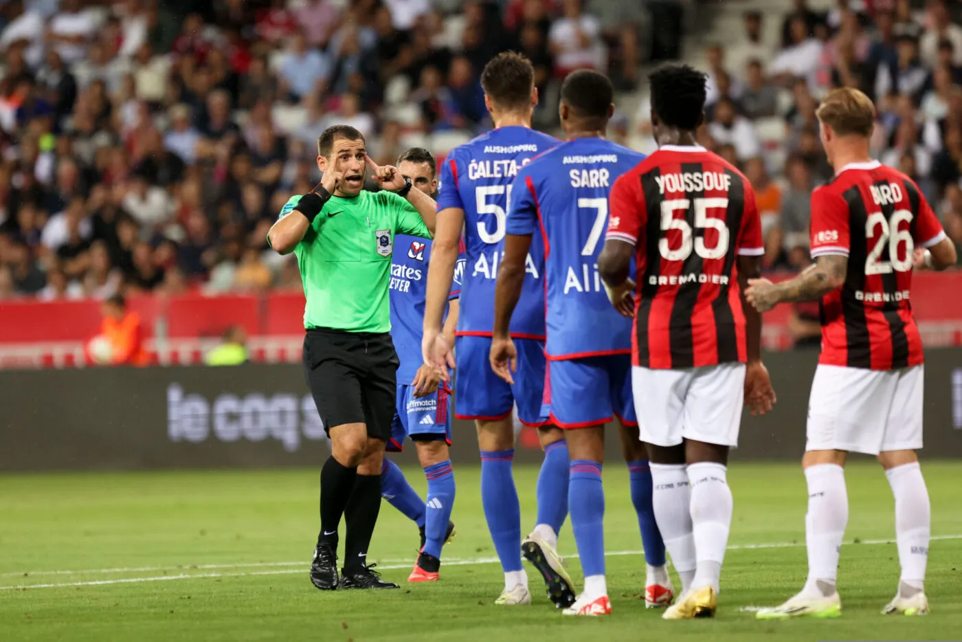 Laissons l'arbitre respirer !