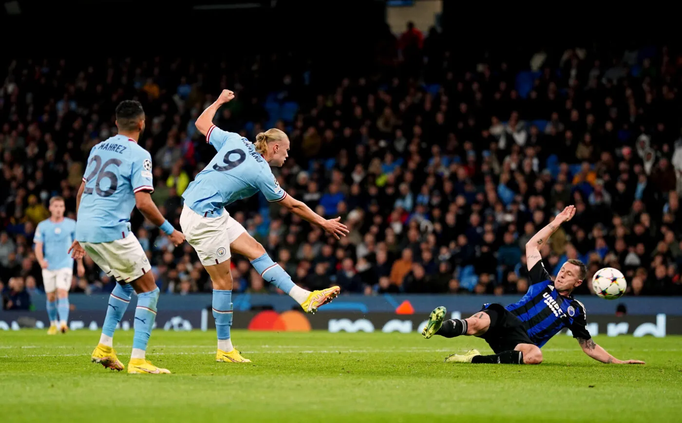 Manchester City's Erling Haaland shoots towards goal during the UEFA Champions League Group G match at the Etihad Stadium, Manchester. Picture date: Wednesday October 5, 2022. - Photo by Icon sport