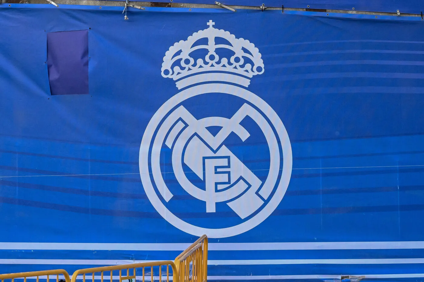 Des Joueurs Du Real Madrid Arrêtés Pour Une Sextape Avec Une Mineure Espagne Real 14 