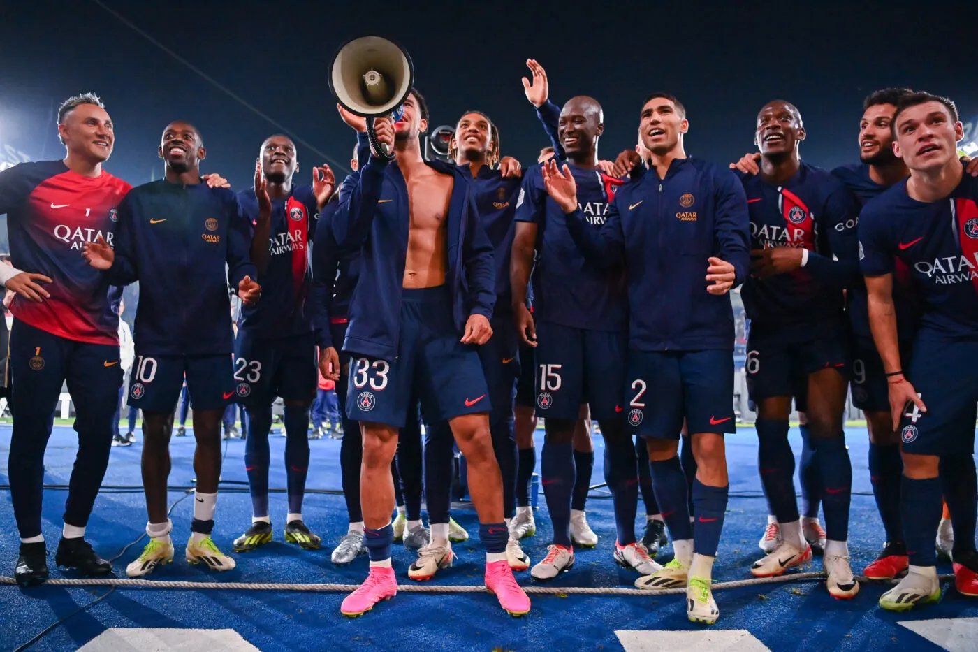 Après leurs chants insultants, des joueurs du PSG s&rsquo;excusent