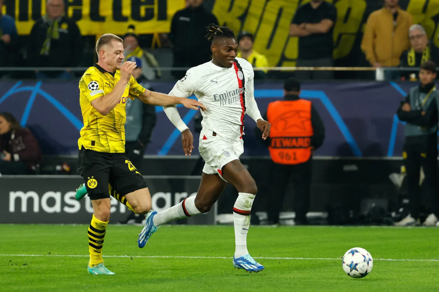 Dortmund et le Milan se neutralisent