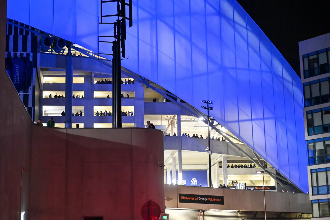 Le procès de deux supporters marseillais mis en cause dans les caillassages renvoyé