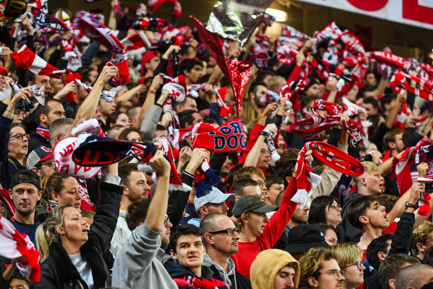 Le LOSC «<span style="font-size:50%">&nbsp;</span>surpris<span style="font-size:50%">&nbsp;</span>» de l’interdiction de déplacement de ses supporters