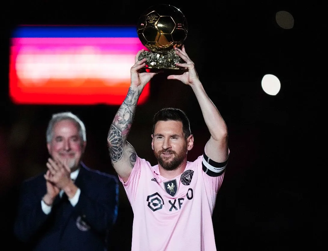 L&rsquo;Inter Miami dévoile un écusson spécial pour le 8e Ballon d&rsquo;Or de Messi