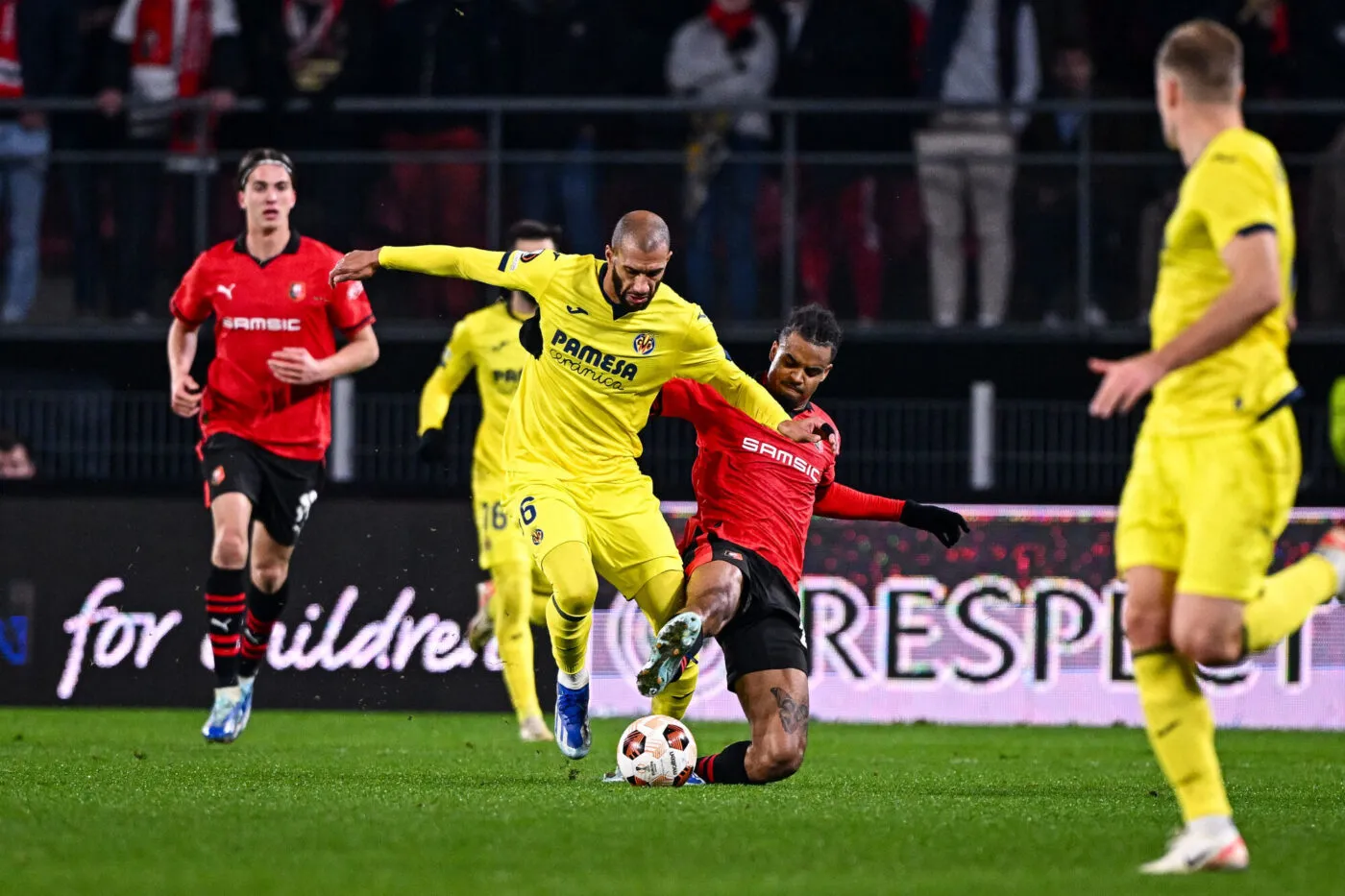 Rennes perd la tête contre Villarreal et jouera les barrages