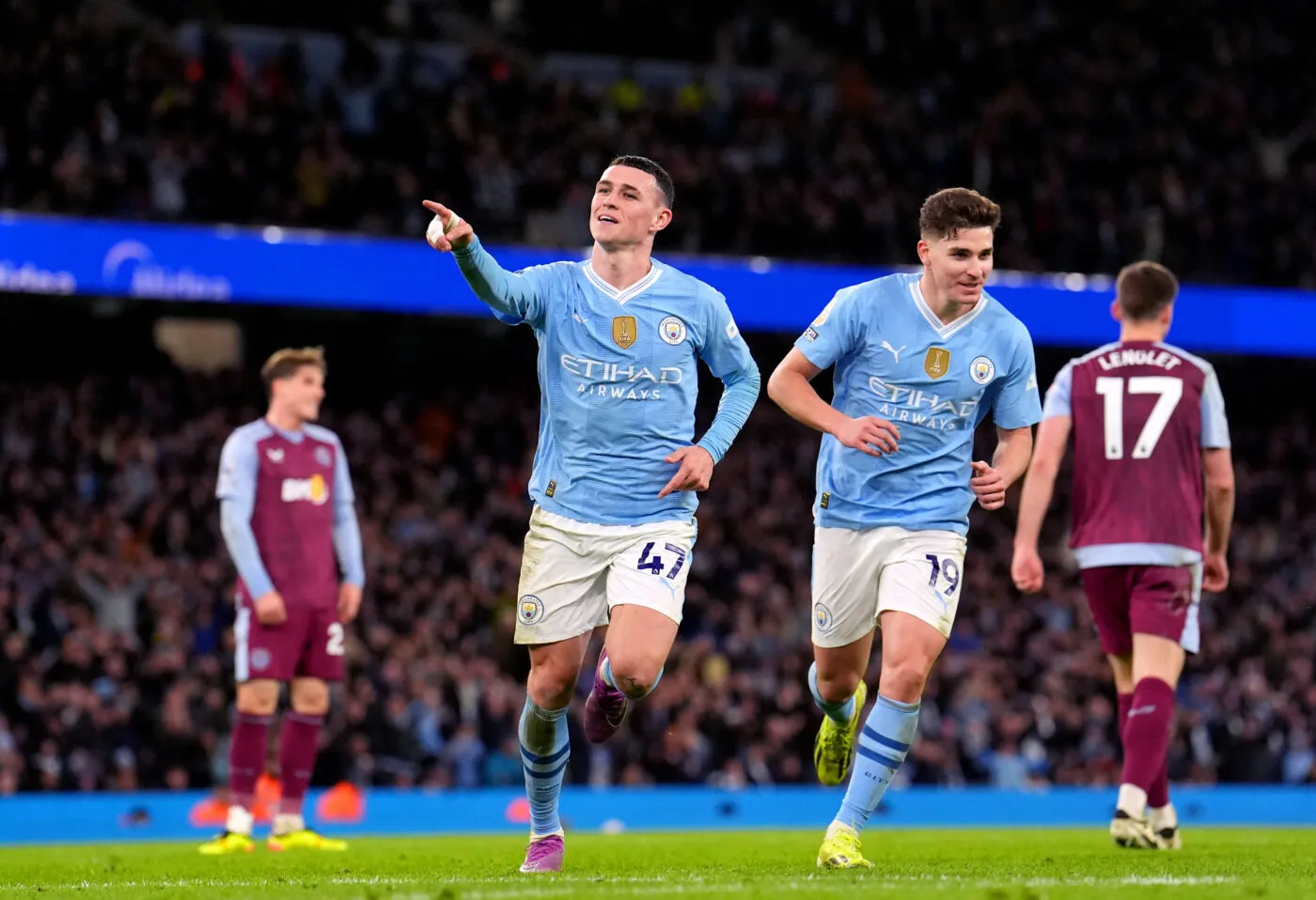 Manchester City et Foden dévorent Aston Villa