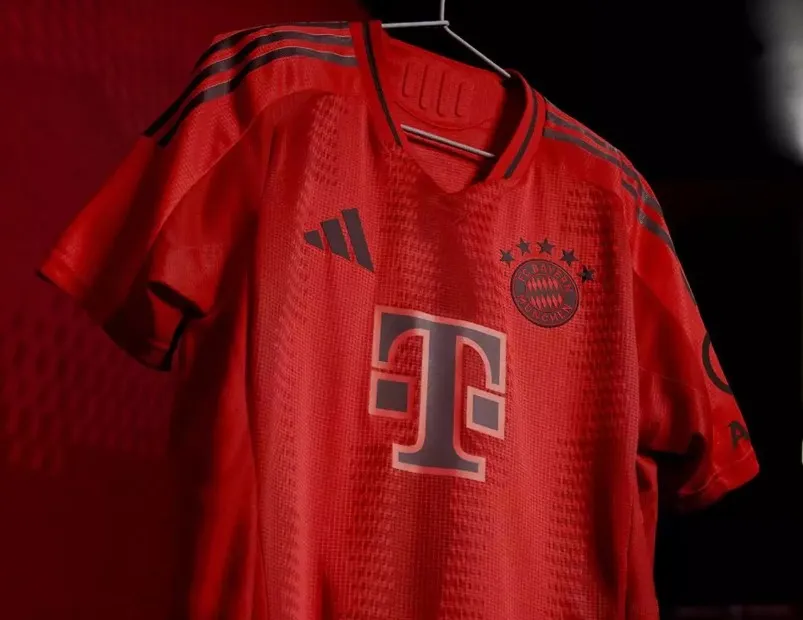 Le nouveau maillot du Bayern Munich ressemble-t-il vraiment à un maillot du Bayern Munich ?