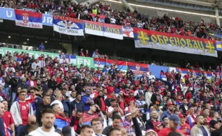 L’UEFA ouvre une enquête contre la Serbie après l’attitude de ses supporters
