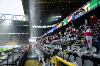 La CAF se moque de l'UEFA à la suite des inondations à Dortmund