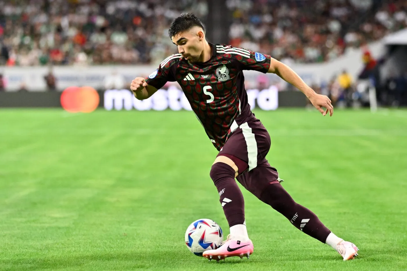 Pronostic Mexique Équateur : Analyse, cotes et prono du match de la Copa América 2024