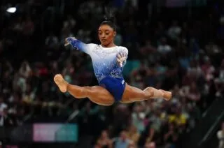 Les JO en direct : Simone Biles battue par Rebeca Andrade !