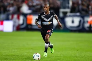 Un ancien attaquant des Girondins prêt à revenir au club