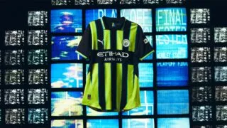 Le nouveau maillot Puma de Manchester City est une copie d'un ancien maillot Kappa