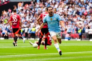 Manchester City arrache le Community Shield aux tirs au but contre Manchester United