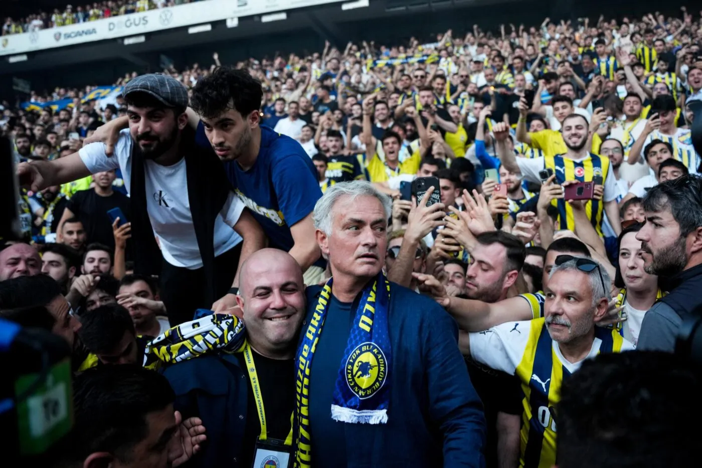 Mourinho à Fenerbahçe, de l’espoir plein les valises