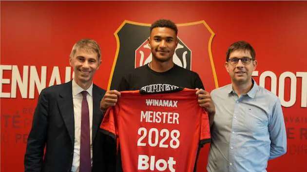 Un buteur danois s'engage avec le Stade Rennais