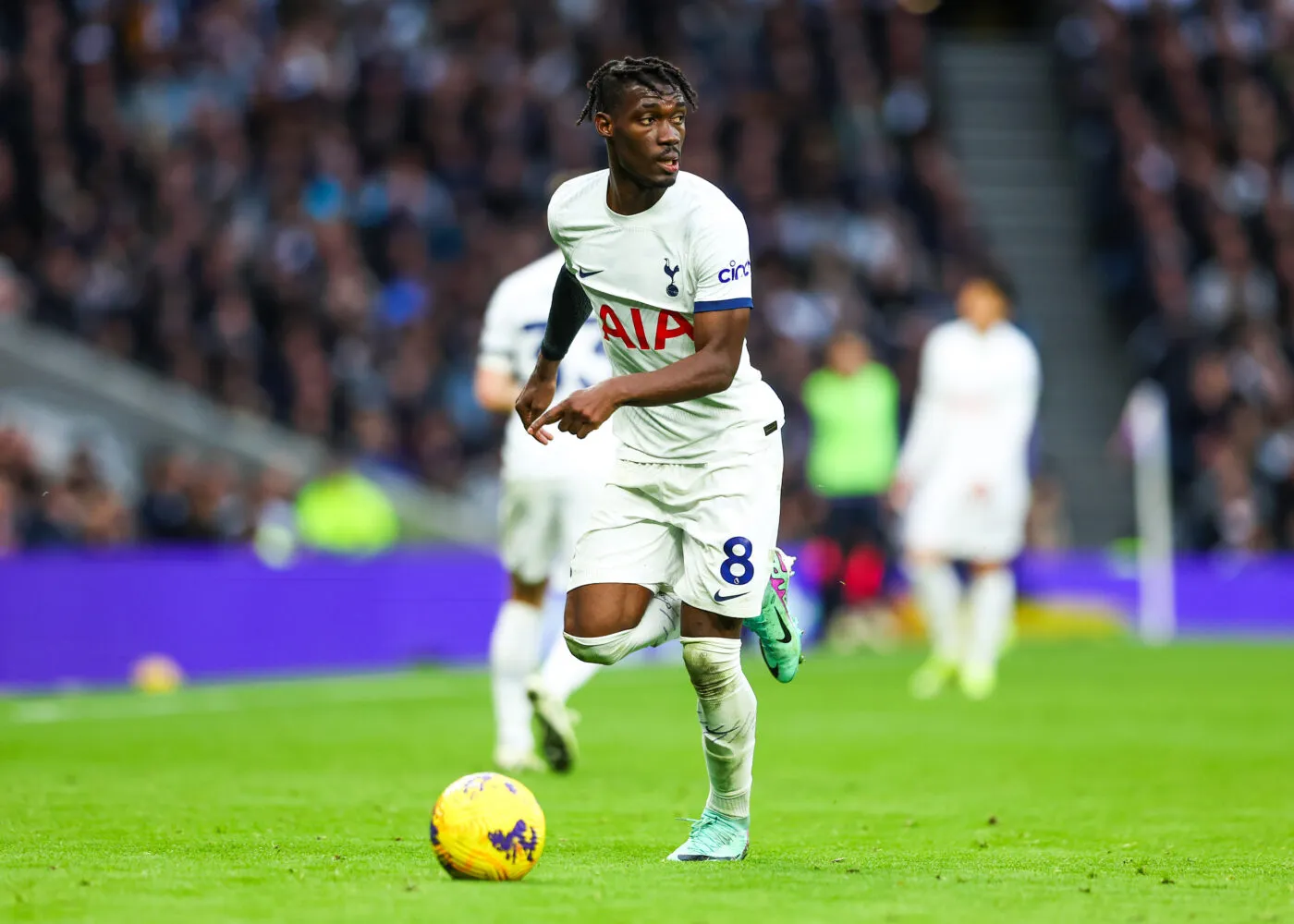 Tottenham suspend Yves Bissouma pour usage de gaz hilarant