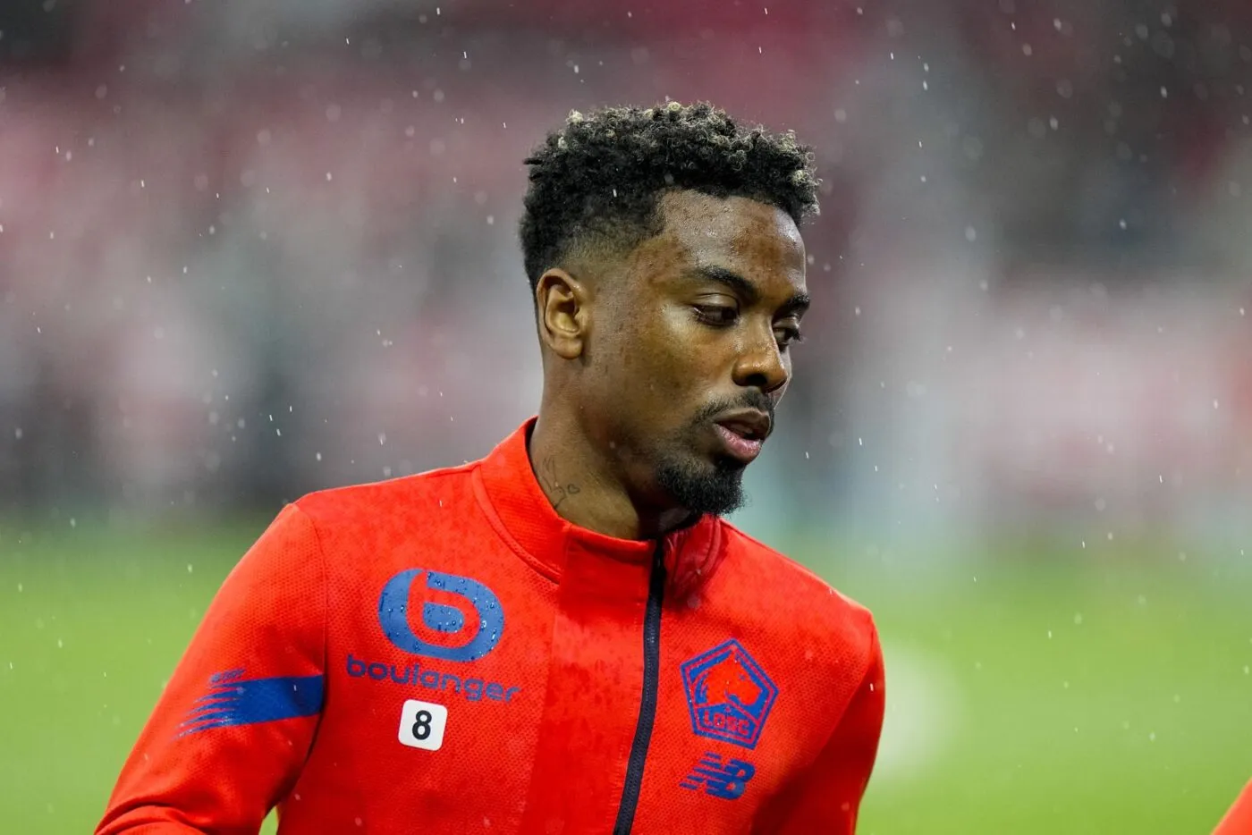 Angel Gomes présent en tribunes lors de Lille-Slavia Prague