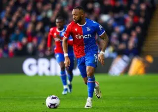 Jordan Ayew file à Leicester