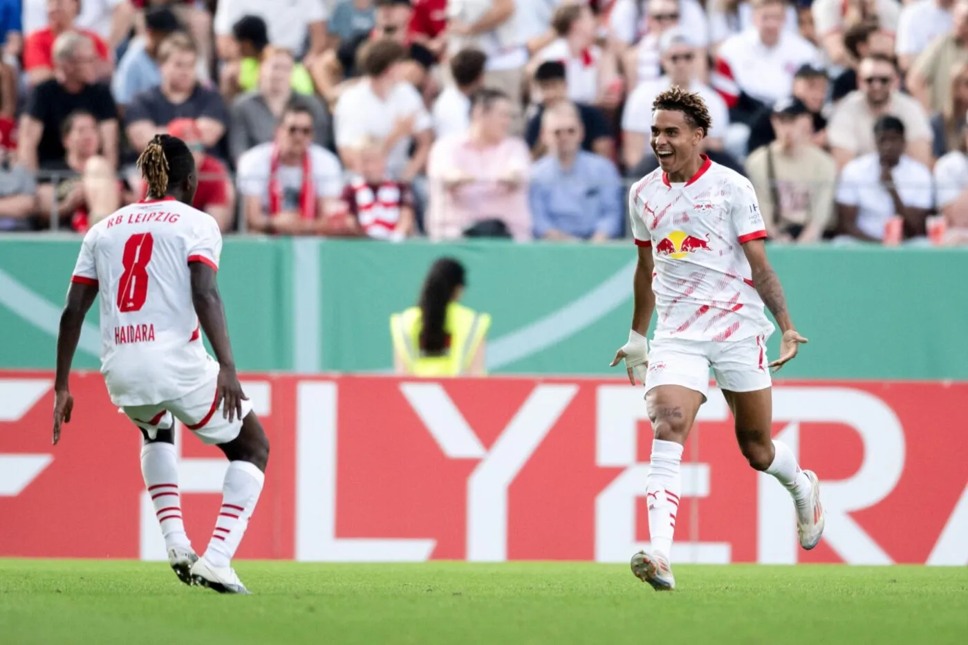 Leipzig assure, Stuttgart coule