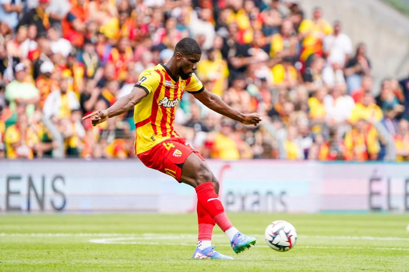 Coup de théâtre inattendu pour Lens et Danso