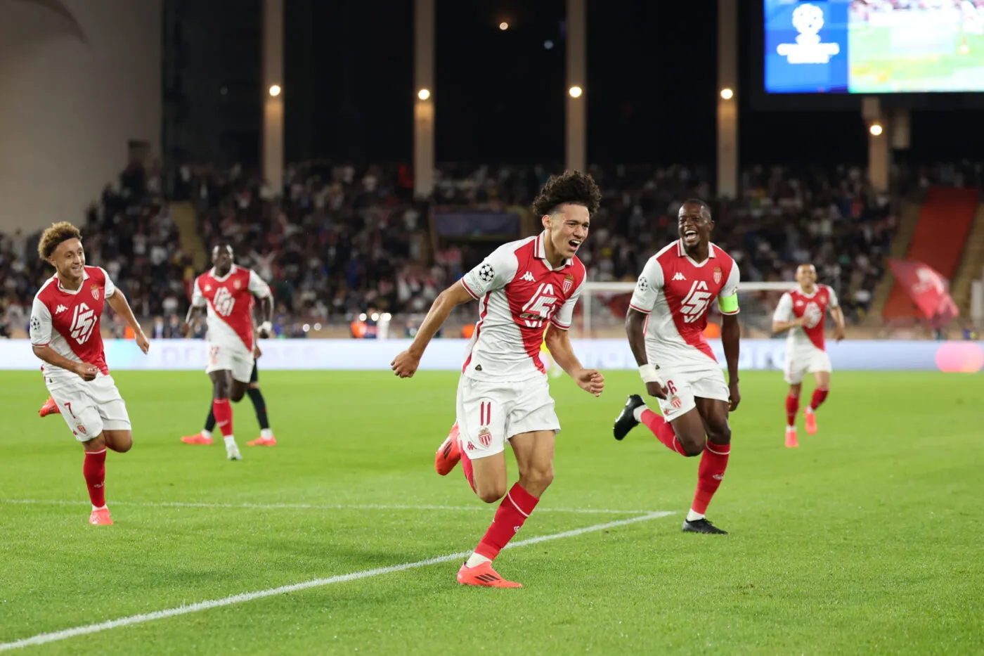 À onze contre dix, Monaco fait tomber le Barça