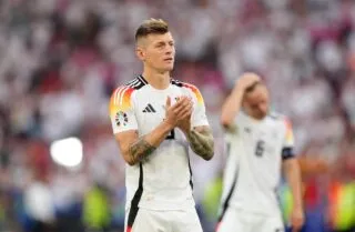 Toni Kroos se moque de l’UEFA