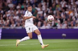 Trois semaines d'absence pour Mbappé