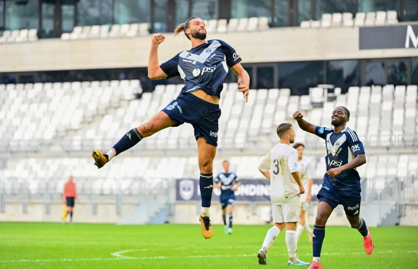 Andy Carroll : «<span style="font-size:50%">&nbsp;</span>Ça me coûte de l’argent d’être parti jouer pour les Girondins<span style="font-size:50%">&nbsp;</span>»