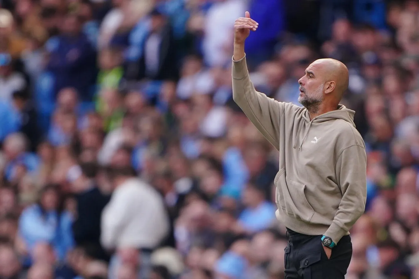 Guardiola prêt à rembourser les supporters qui lui préparent une banderole