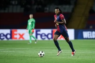 Koundé sanctionné par Flick lors d’Alavés-Barça ? 