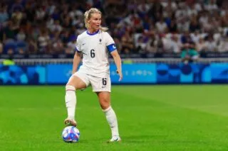 Amandine Henry prend sa retraite internationale