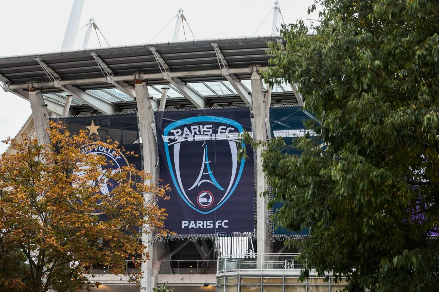 La famille Arnault confirme son entrée en négociations exclusives pour le rachat du Paris FC