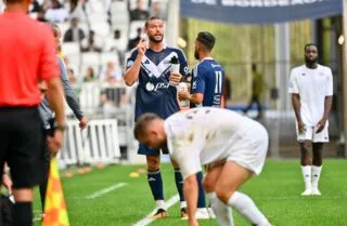 Andy Carroll raconte la galère des longs déplacements en bus avant les matchs de N2