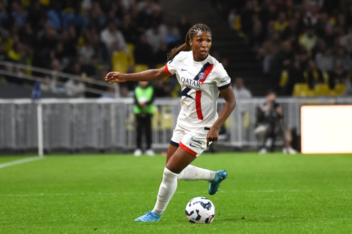 Grace Geyoro ne comprend pas pourquoi elle n'est plus capitaine du PSG