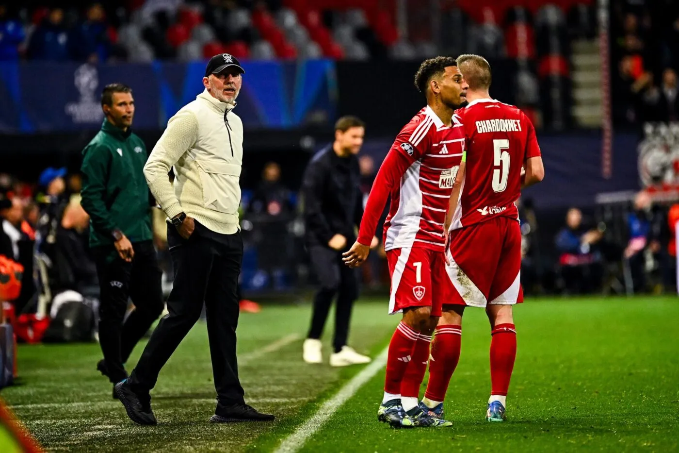 Éric Roy s&rsquo;indigne de la programmation de la journée de Ligue 1 à venir