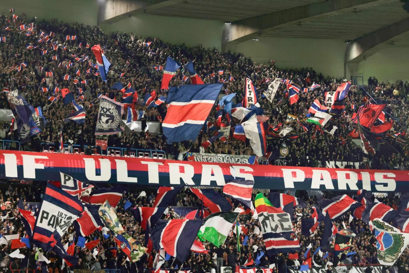 L’accueil des Parisiens après leur victoire contre l’OM en images