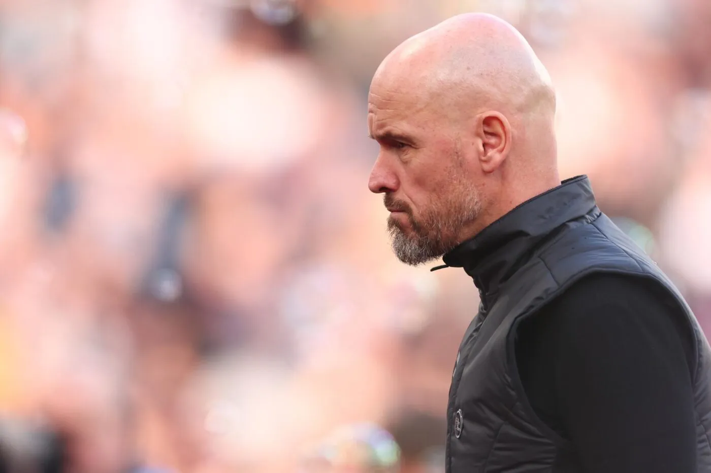 Ten Hag fustige la VAR