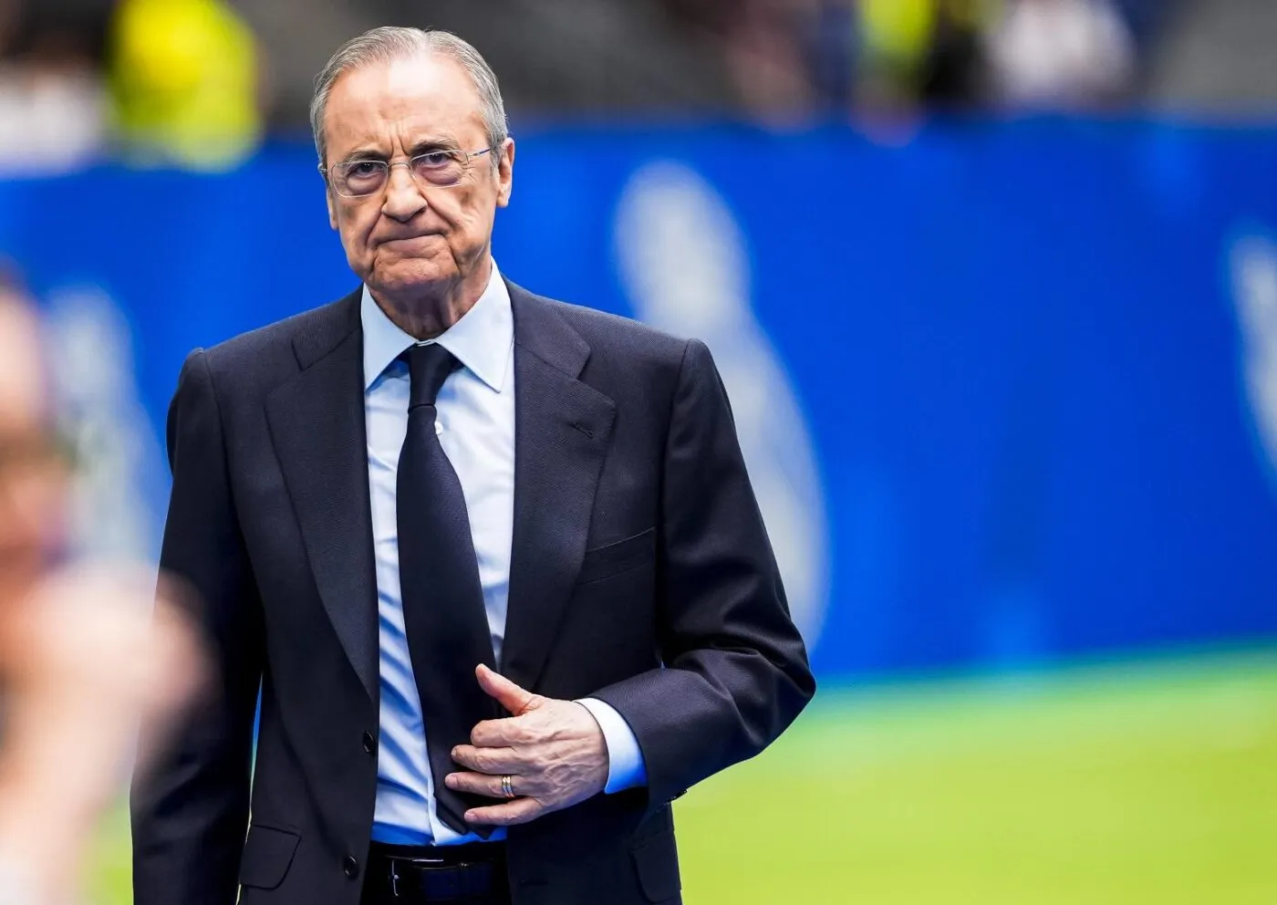 Le juré namibien du Ballon d’or répond aux attaques de Florentino Pérez